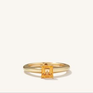 Mejuri gold citrine ring, size 6